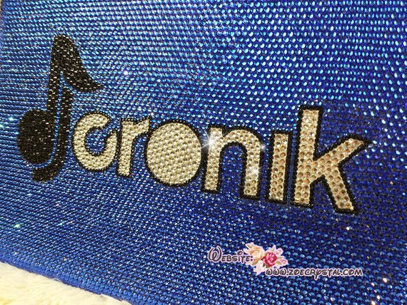 Customize Your MACBOOK Case / Cover with Logo, Symbol, Idol, Celeb, DJ w Bedawzzled BLING Strass Sparkly Shinny Glittery Crystal Rhinestone