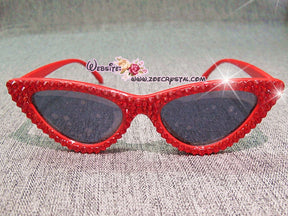 HOLLYWOOD Fashion Cat Eye Sunglasses / Shades / Sunnies w Red Bling Sparkly Bedazzled Rhinestones Festival Rockabilly Retro Pin Up