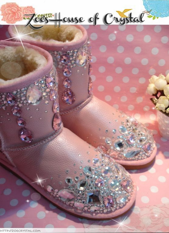 PROMOTION WINTER Pink Sheepskin Fleech/Wool Boots with shinning and stylish CRYSTALS